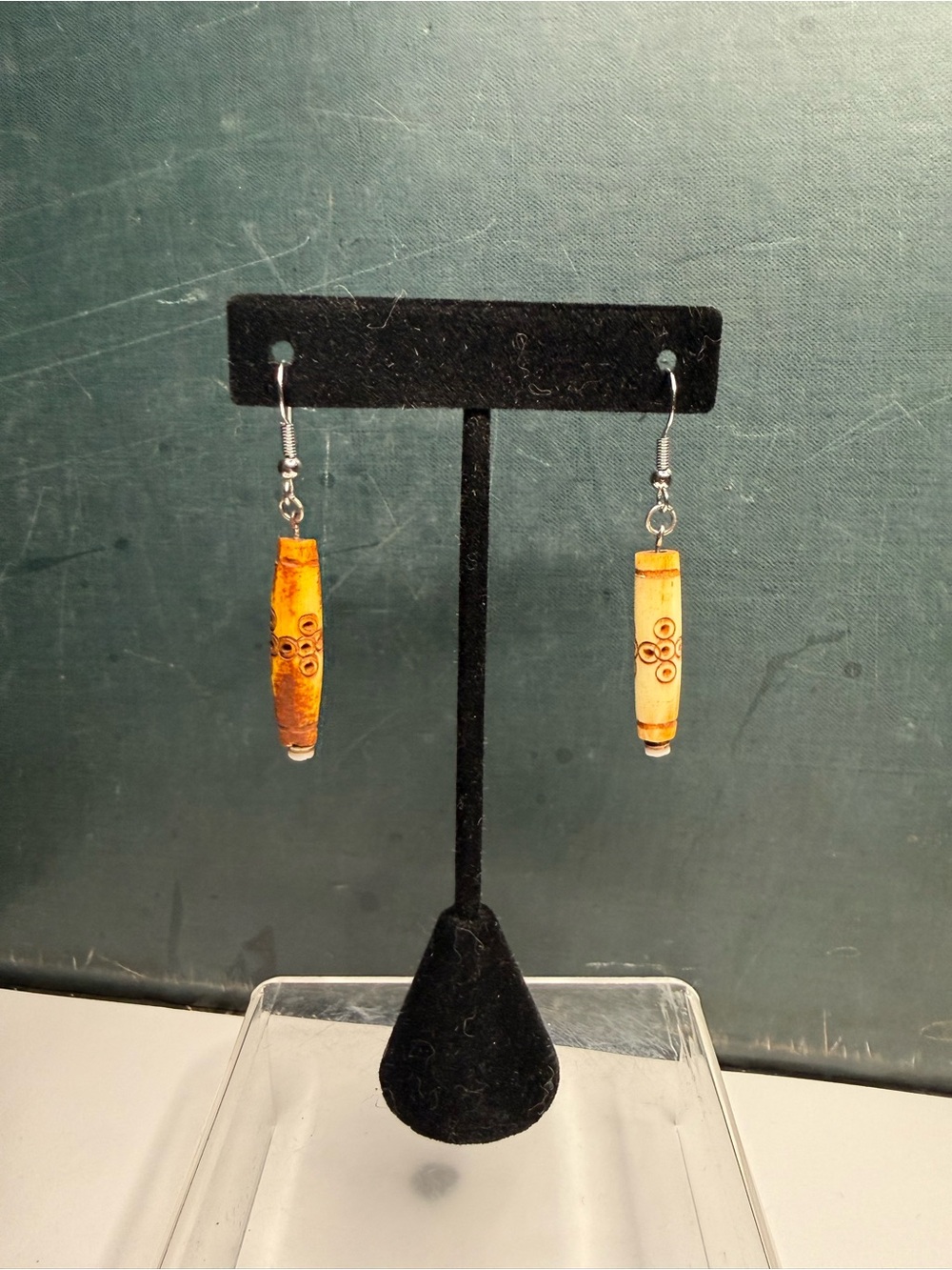 VTG Silver Tone Bone Carved Dangle Earrings
